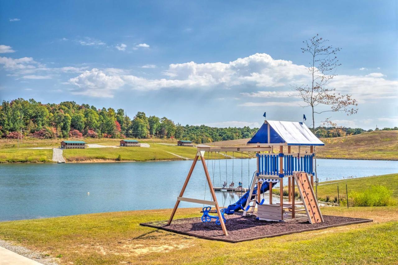Cozy Lakefront Cabin With On-Site Waterfall And Hiking Villa Cub Run Kültér fotó